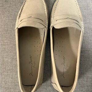 NEW/No Tags Massimo Beige Loafers for Women